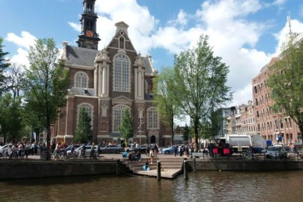 De Westerkerk, bezienswaardigheid op de wandelroute door de Jordaan